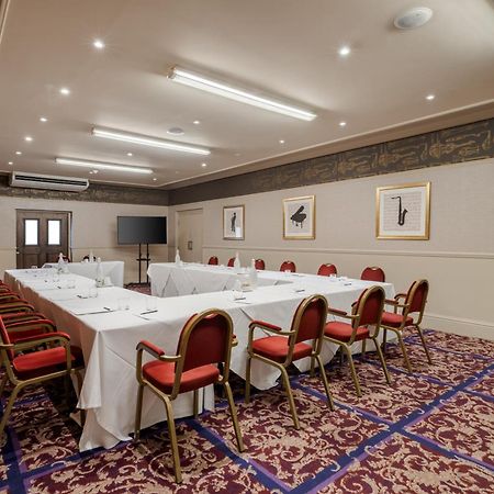 Reigate Manor Hotel Extérieur photo