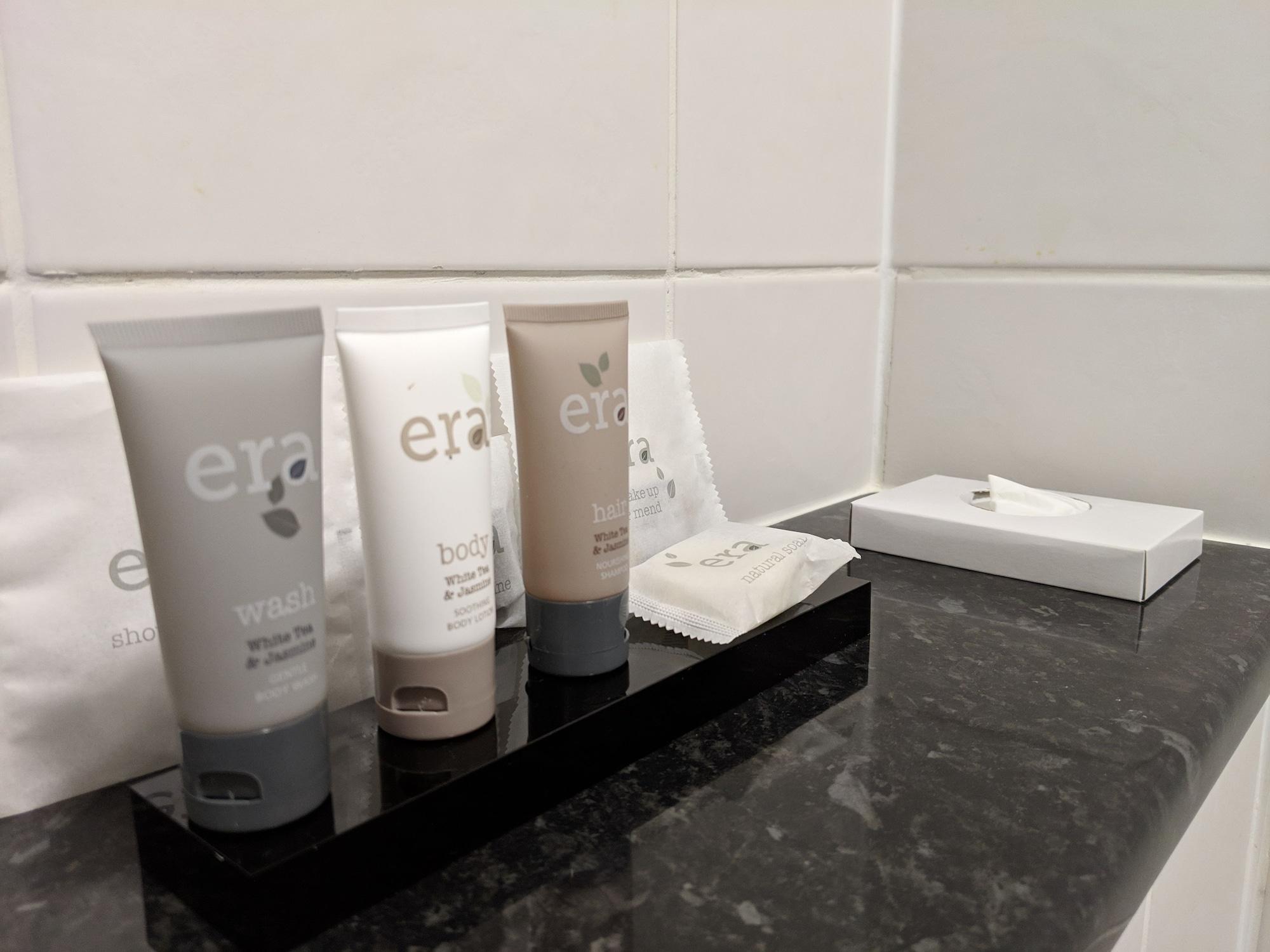 Reigate Manor Hotel Extérieur photo