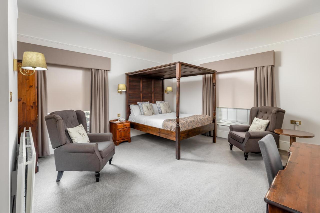 Reigate Manor Hotel Extérieur photo