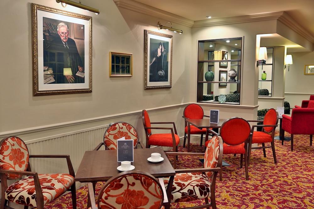 Reigate Manor Hotel Extérieur photo