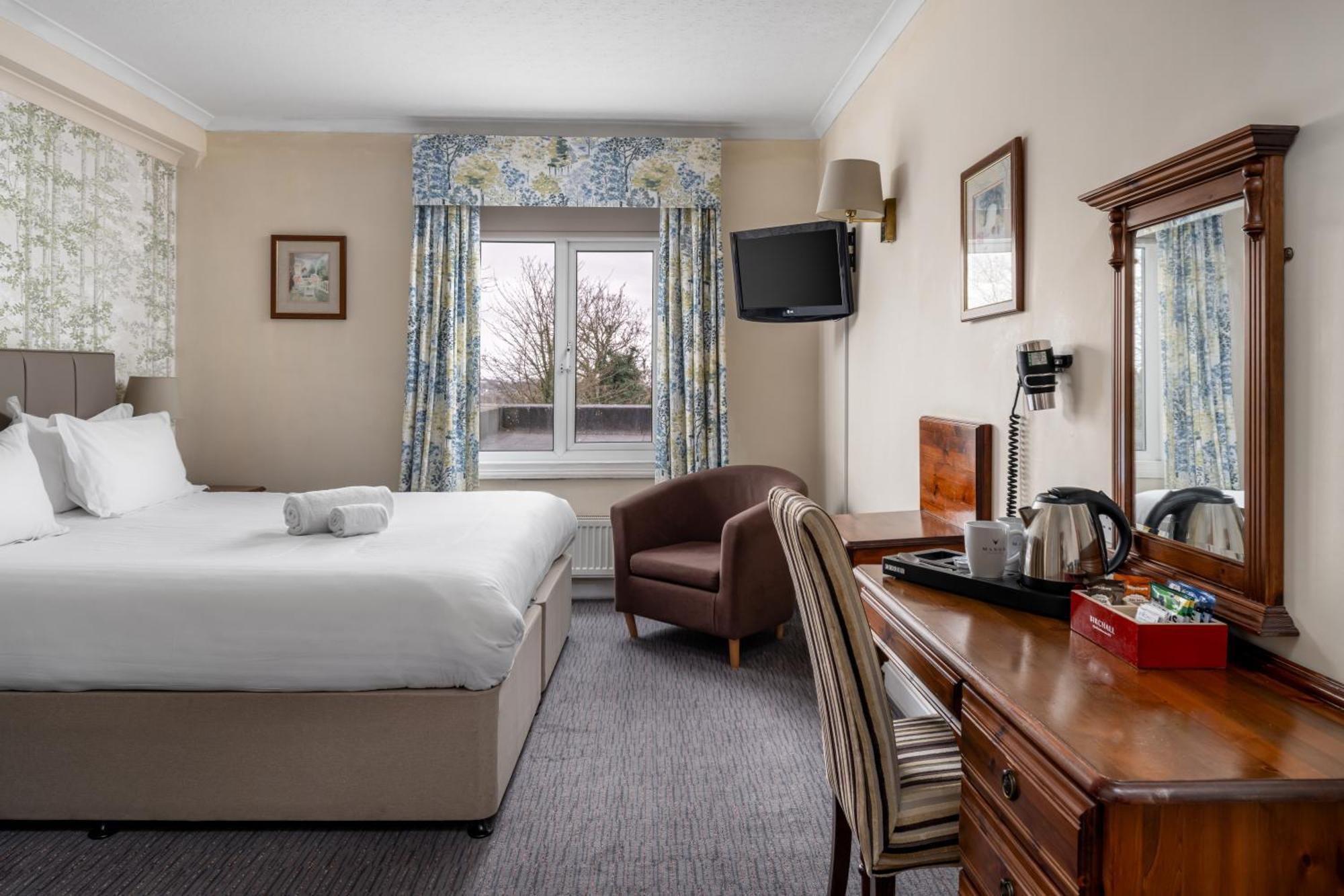 Reigate Manor Hotel Extérieur photo
