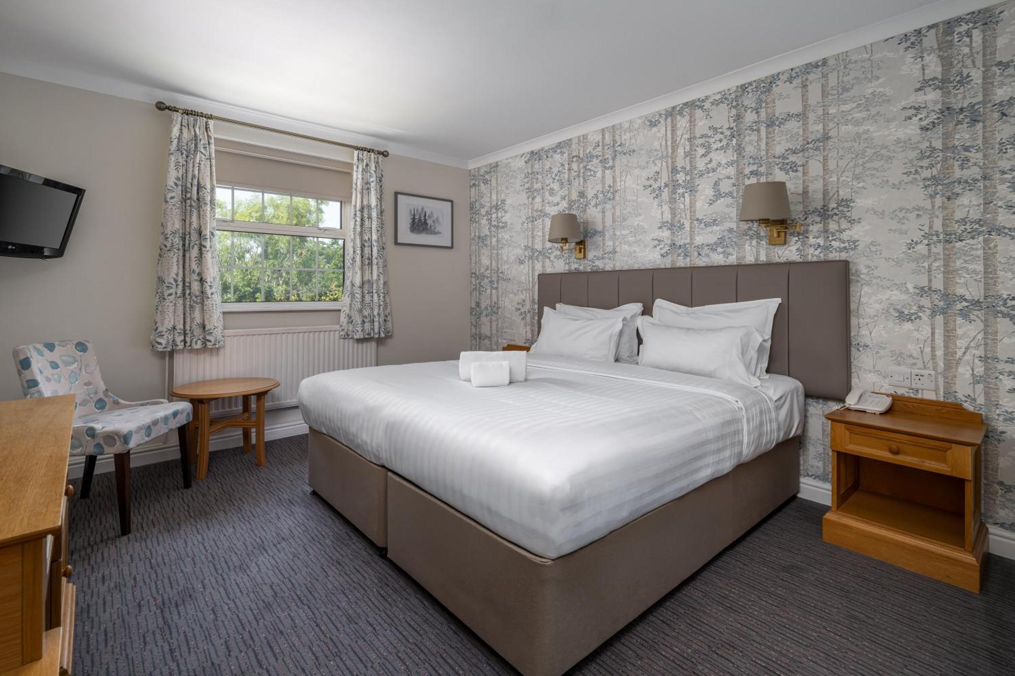 Reigate Manor Hotel Extérieur photo
