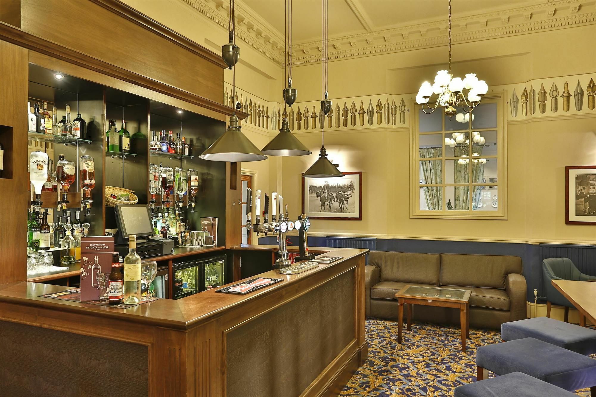 Reigate Manor Hotel Extérieur photo